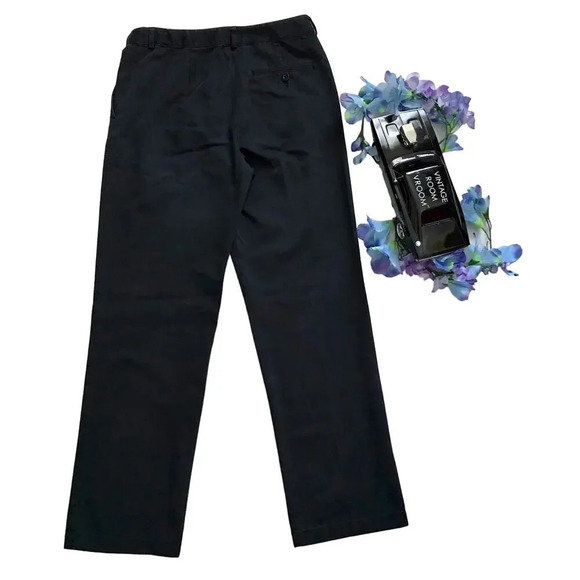 L.L. Bean Classic Fit Soft Black Straight Pants Women 6 - Picture 5 of 10